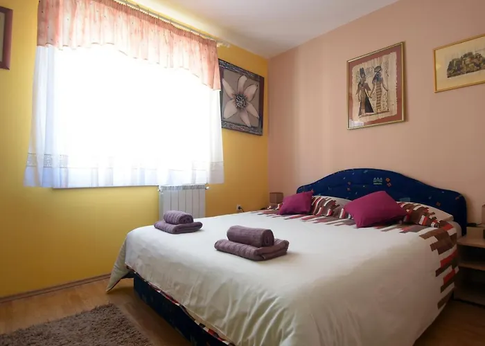 Gallery Premium 99 Near Ammphiteatre With Garage 5 Days And More Gratis Apartman Pula
