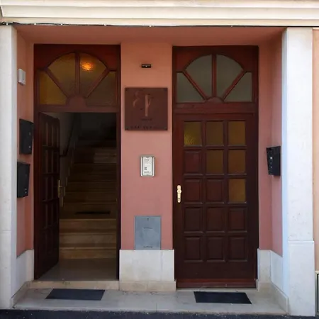 Gallery Premium 99 Near Ammphiteatre With Garage 5 Days And More Gratis Apartamento