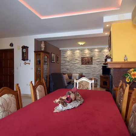 Gallery Premium 99 Near Ammphiteatre With Garage 5 Days And More Gratis Appartement *