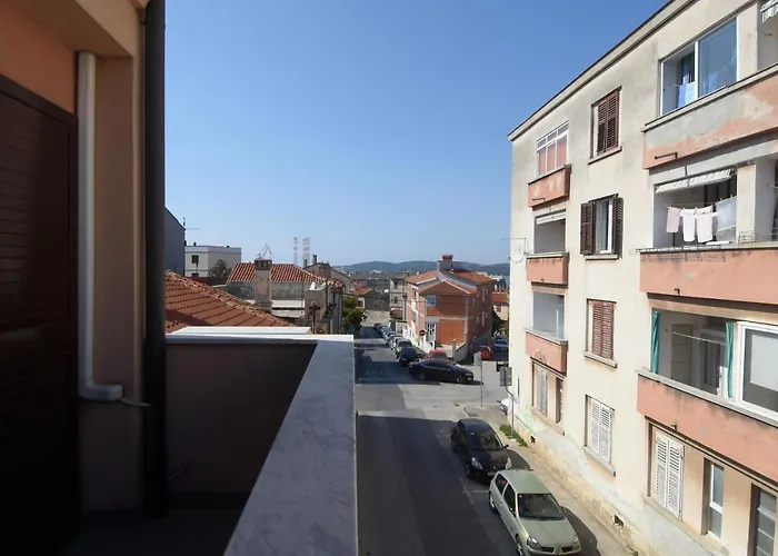 Apartment Gallery Premium 99 Near Ammphiteatre With Garage 5 Days And More Gratis *