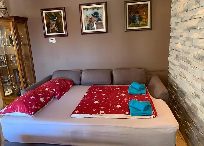 Gallery Premium 99 Near Ammphiteatre With Garage 5 Days And More Gratis Apartment *